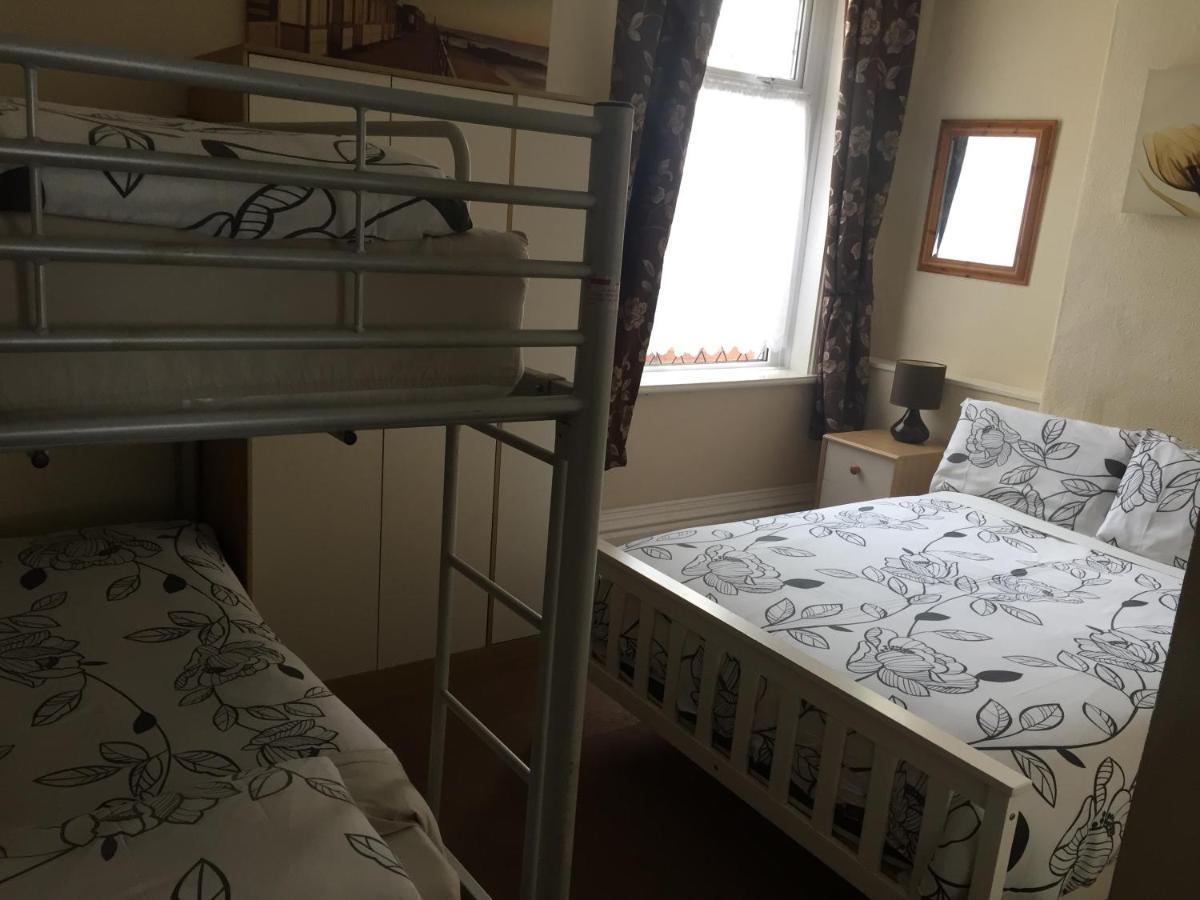 Phillips Apartments Blackpool Luaran gambar