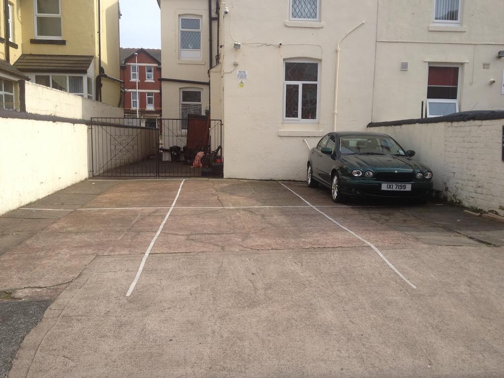Phillips Apartments Blackpool Luaran gambar